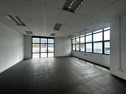 Heng Loong Building (D23), Factory #497488111